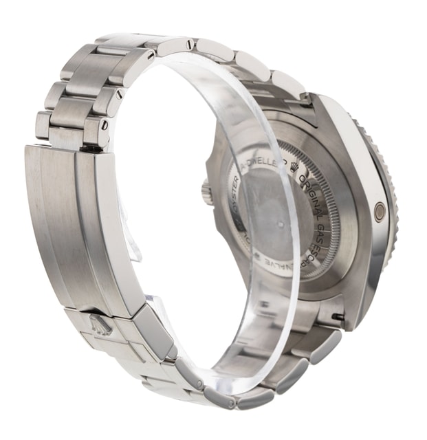 Rolex Sea-Dweller 126600 Image 3